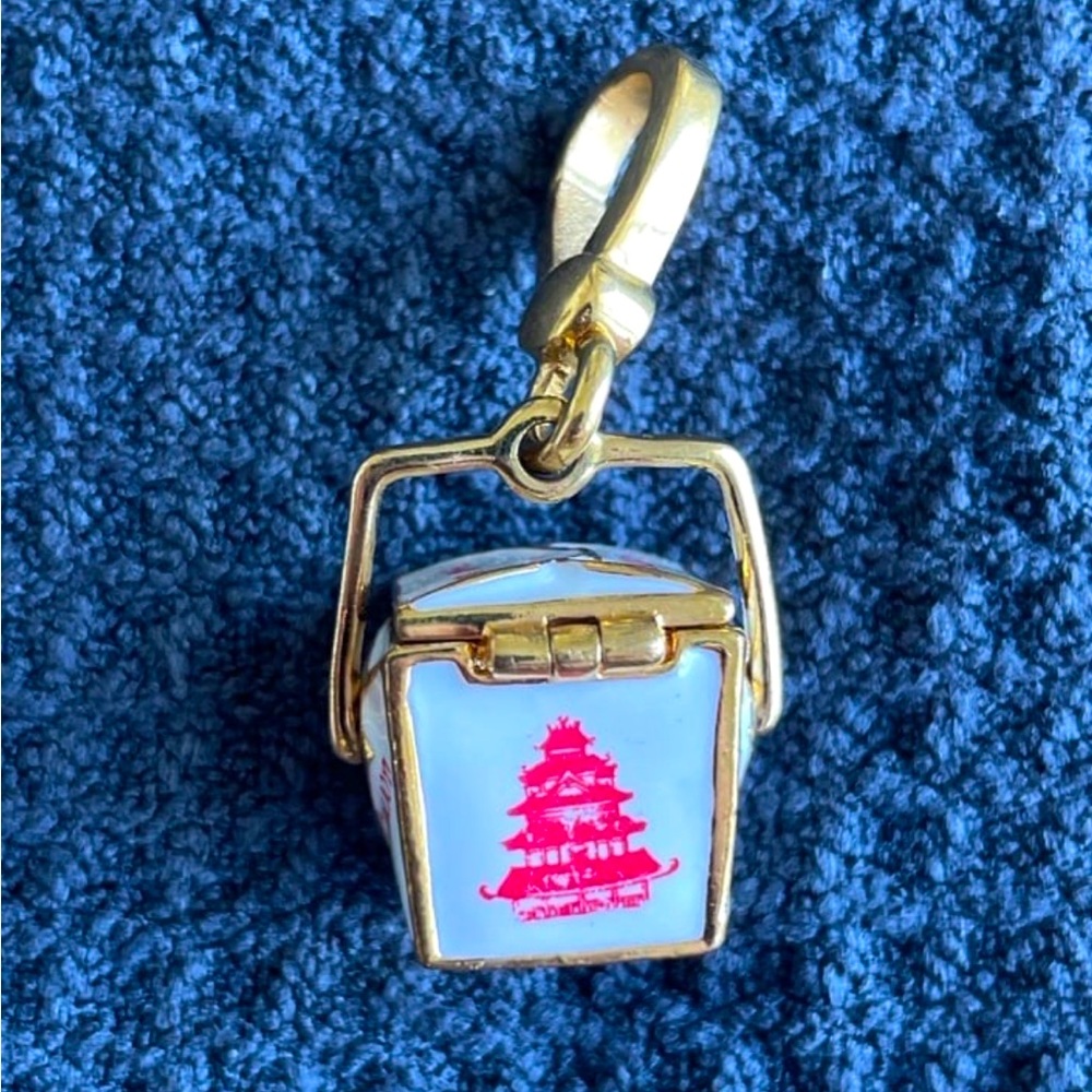 VTG Juicy Couture YJRU1830 Women's Chinese Food Takeout Box Charm Pendant Gift